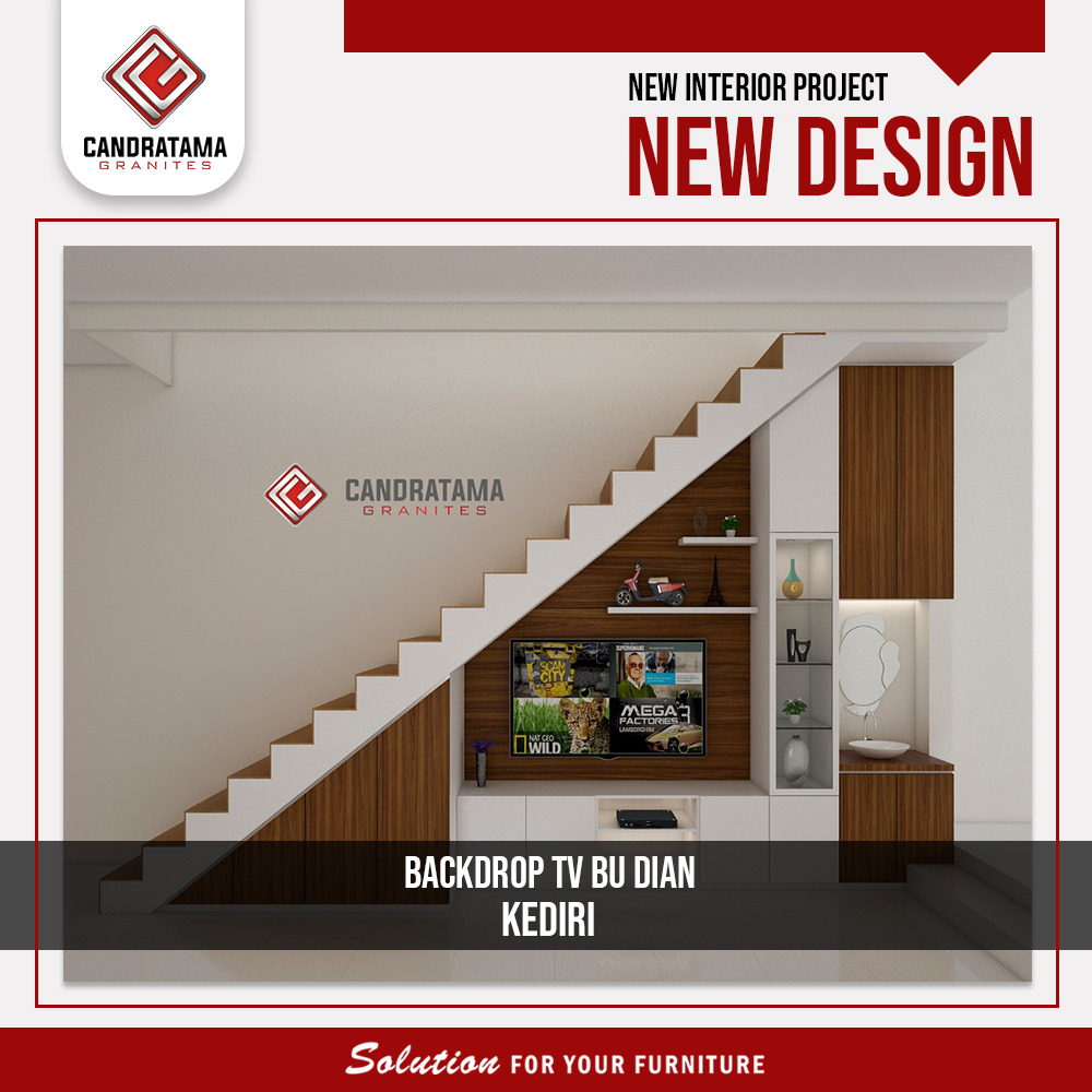 backdrop tv bawah tangga